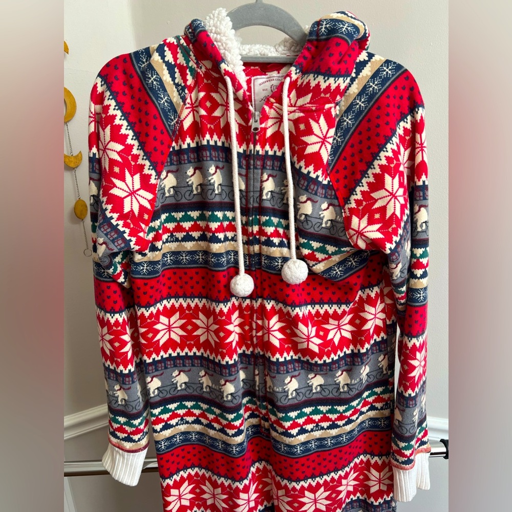 Abercrombie and Fitch Onesie Christmas Holiday Pattern Cozy Loungewear One Piece